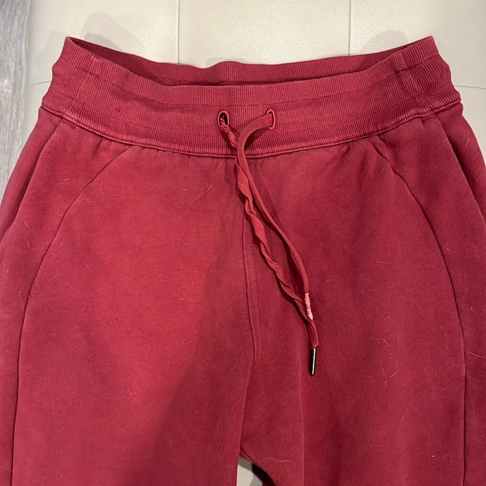 Lulu joggers in rust color.